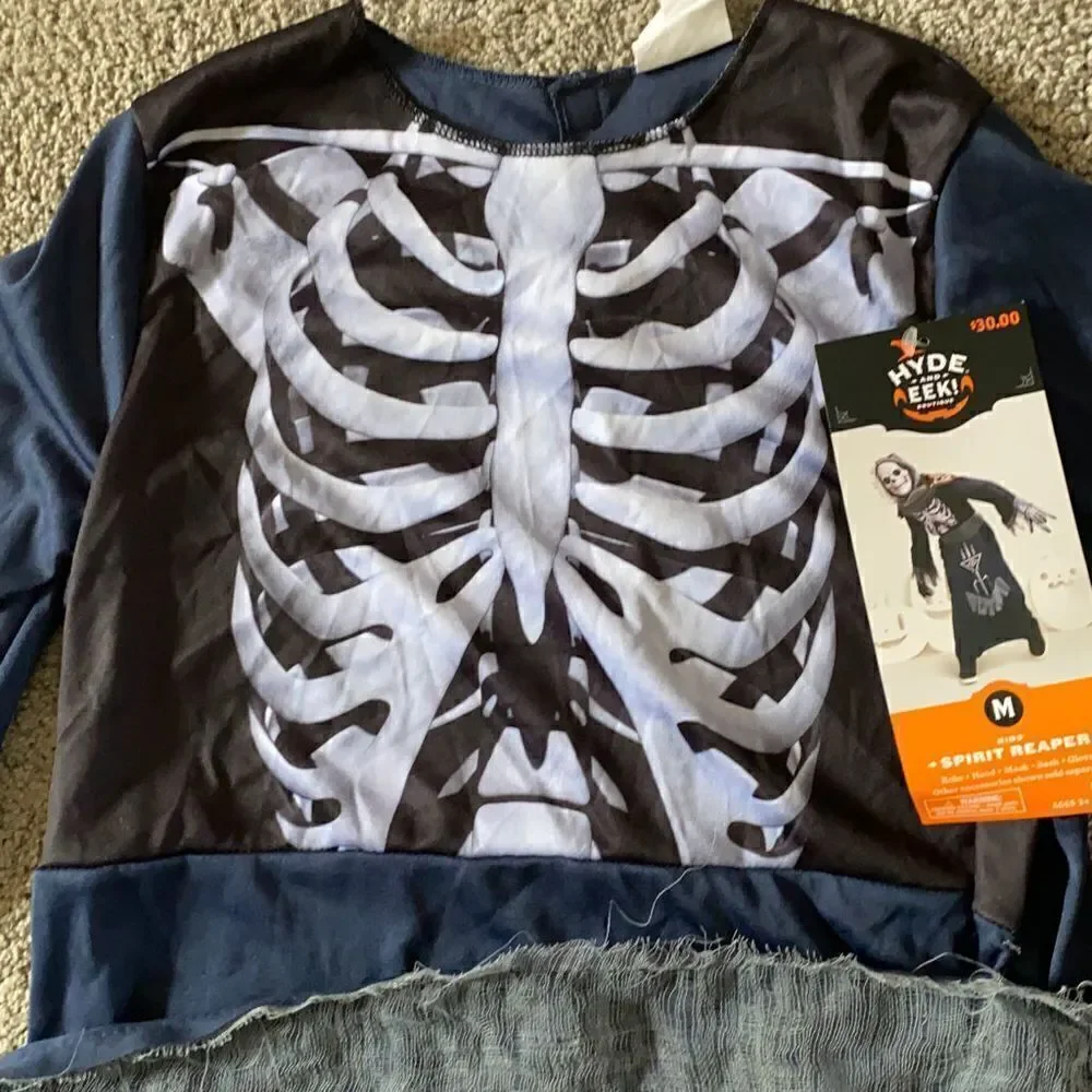 Kids Spirit Reaper Halloween Costume Size M (8-10) NWT *Suit and Sash only